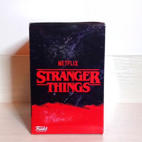 Funko Pop Minis - Stranger Things Argyle - Picture 4 of 4